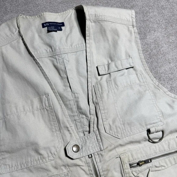 Royal Robbins 5.11 Tactical Vest Mens Medium Khaki Canvas 15 Pockets Safari - Picture 2 of 16